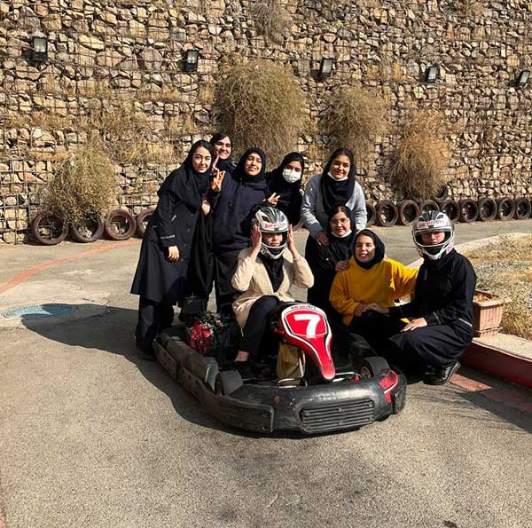 اردوی تفریحی کارتینگ و پینت بال به مناسبت روز دانش آموز و رفع خستگی آزمون نشانه و اردوی مطالعاتی ویژه پایه دهم و یازدهم